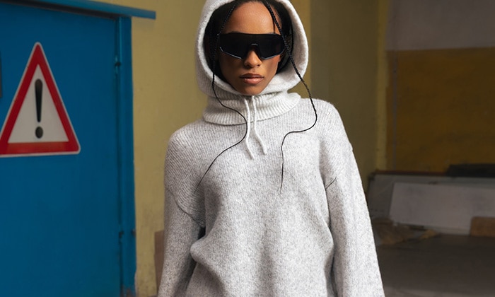 Пуловери за нея